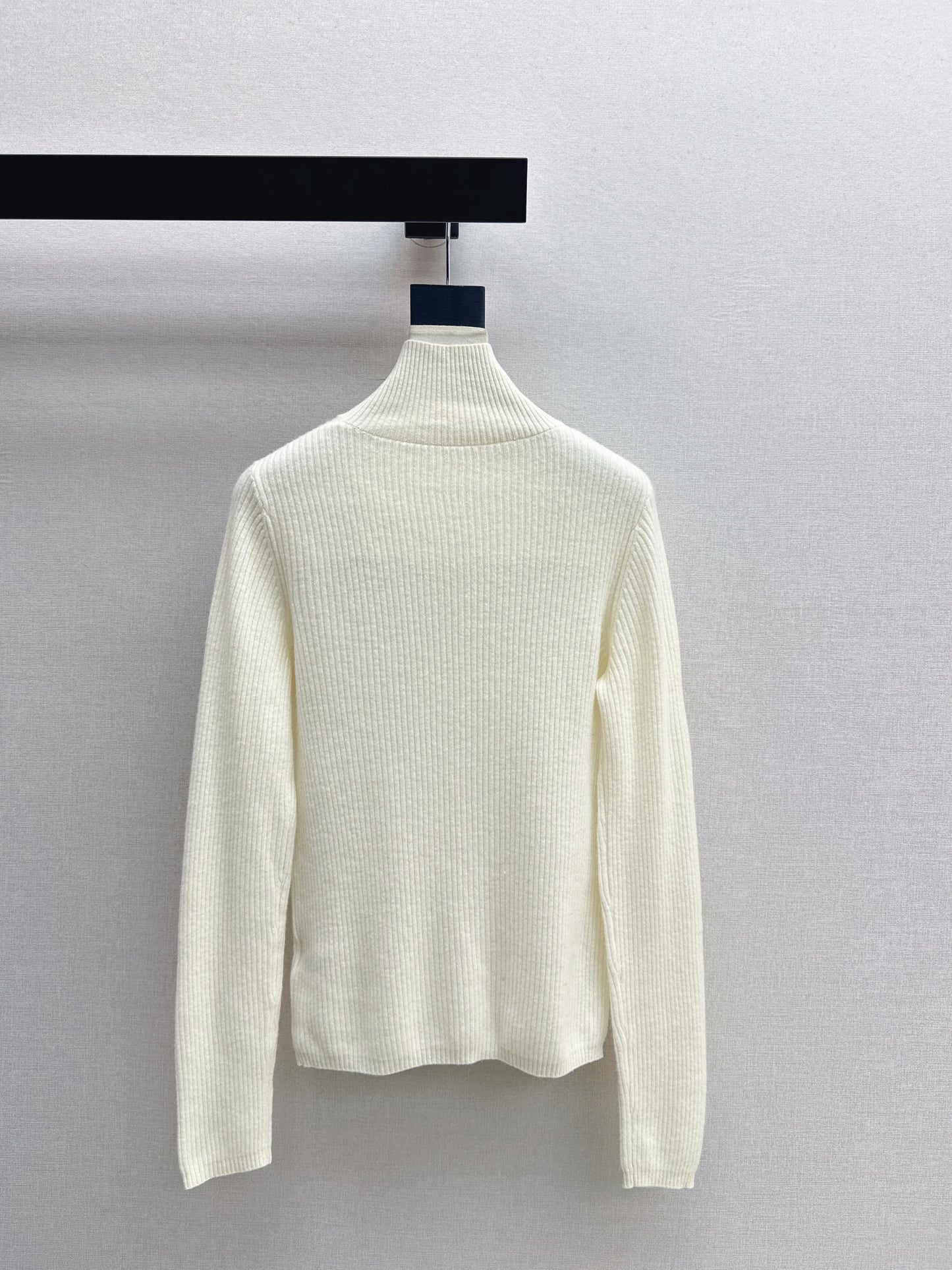Brun NEW zip-up sweater