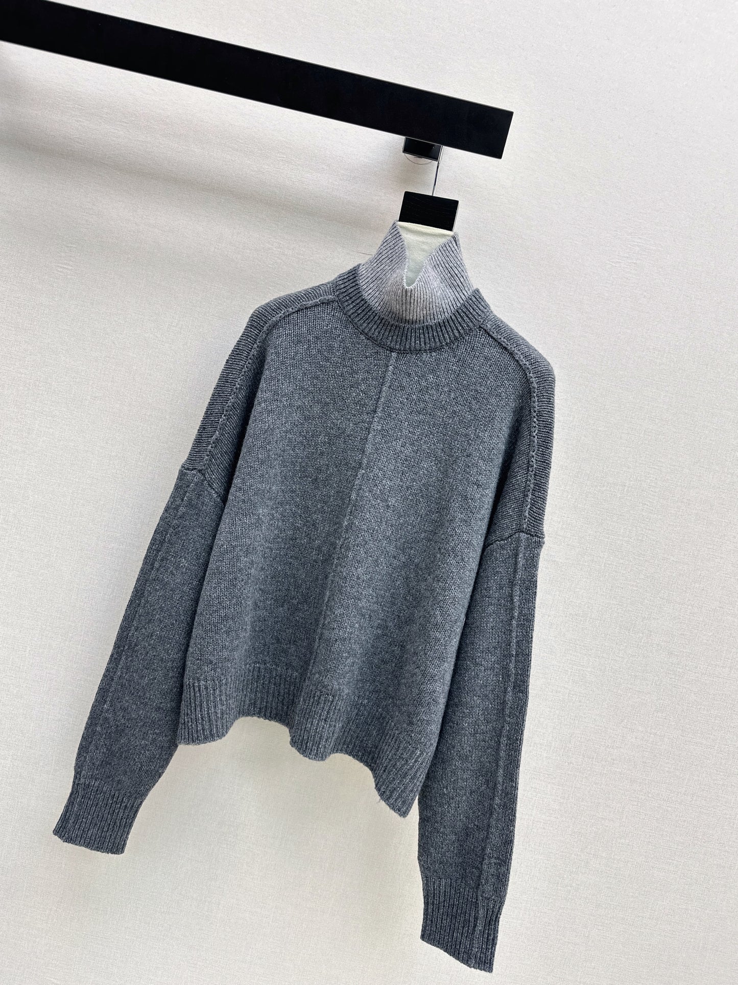 Brun NEW 2in1 contract sweater