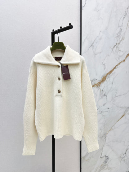 Guc NEW Knitted sweater