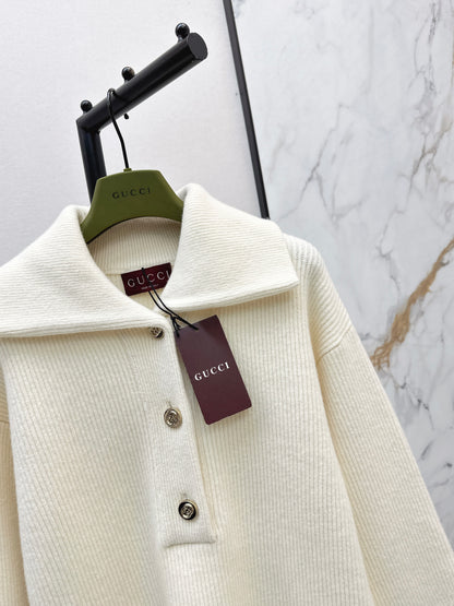 Guc NEW Knitted sweater