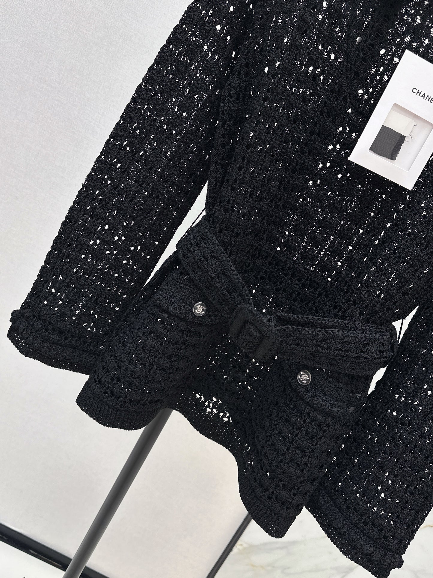 Chan NEW hollow knitwear