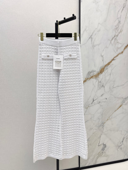 Chan NEW hollow knit pants