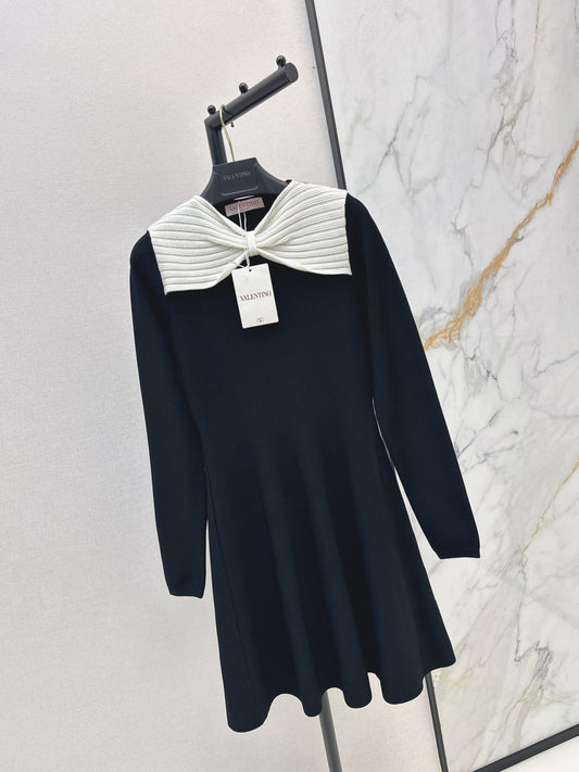 Valen NEW bow dress