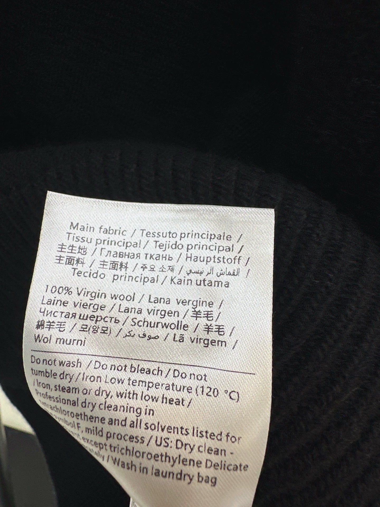 Valen NEW bow sweater