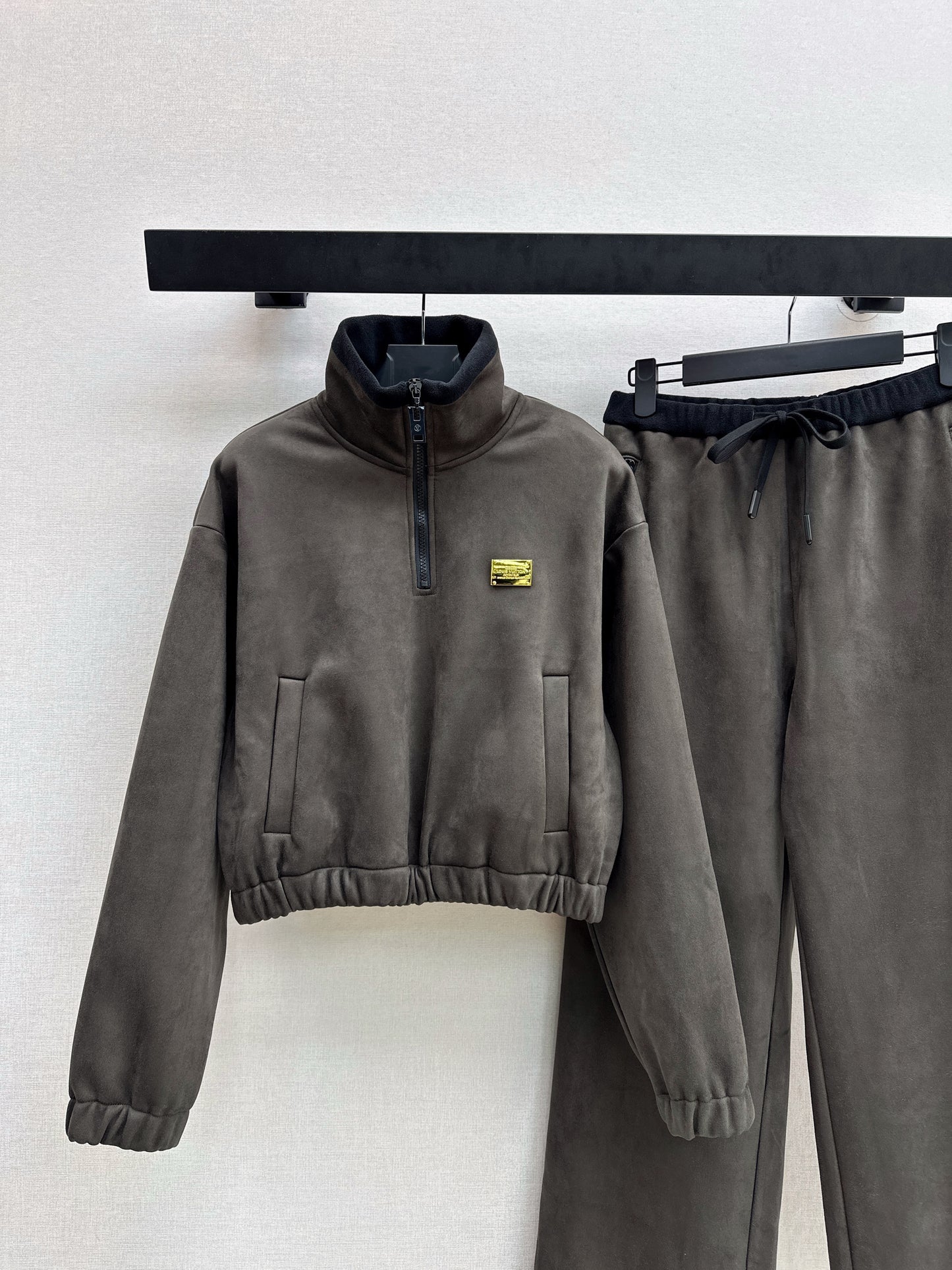 Louis NEW causal sweatsuit