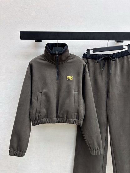 Louis NEW causal sweatsuit