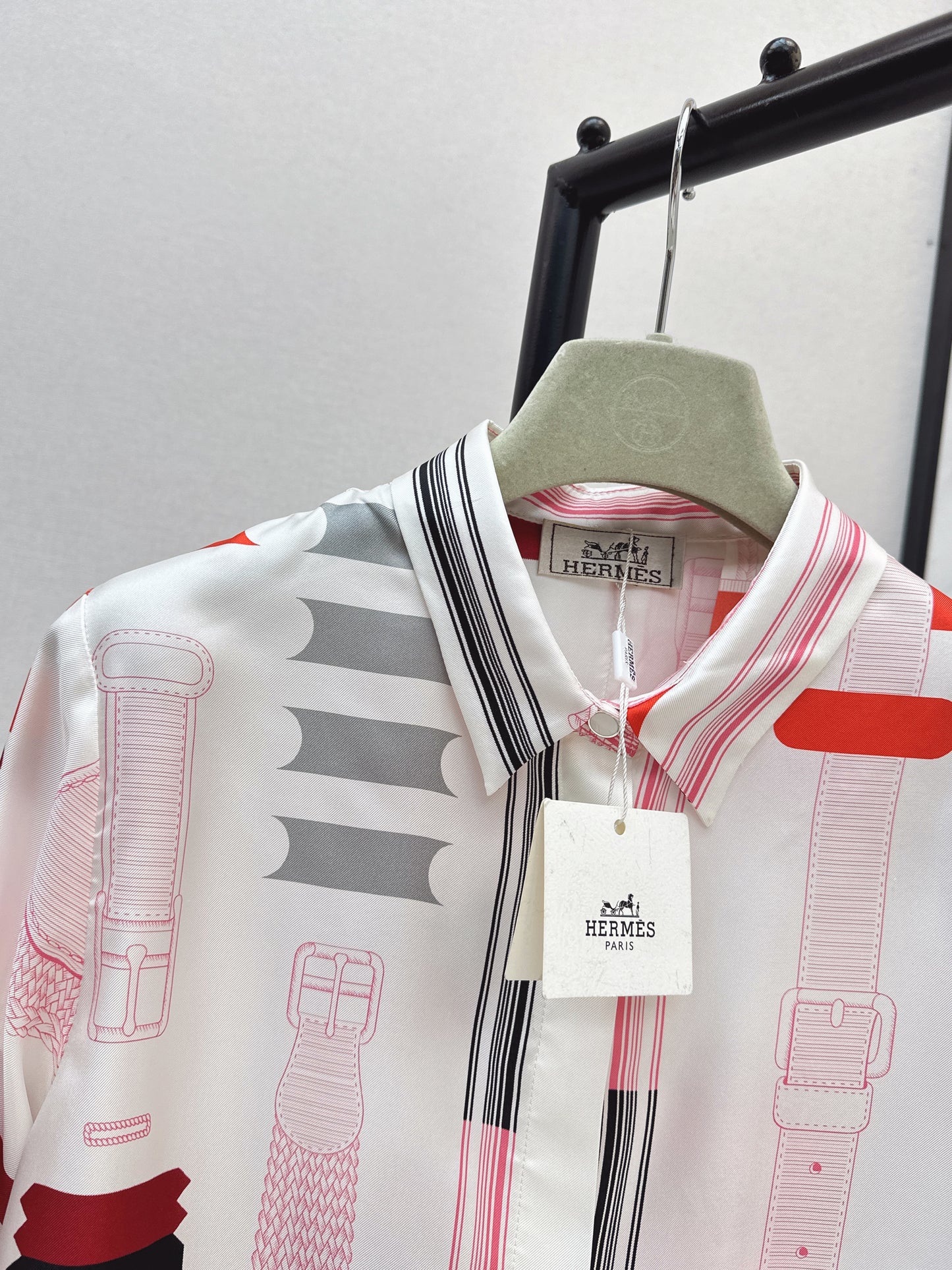 Herm NEW print silk shirts