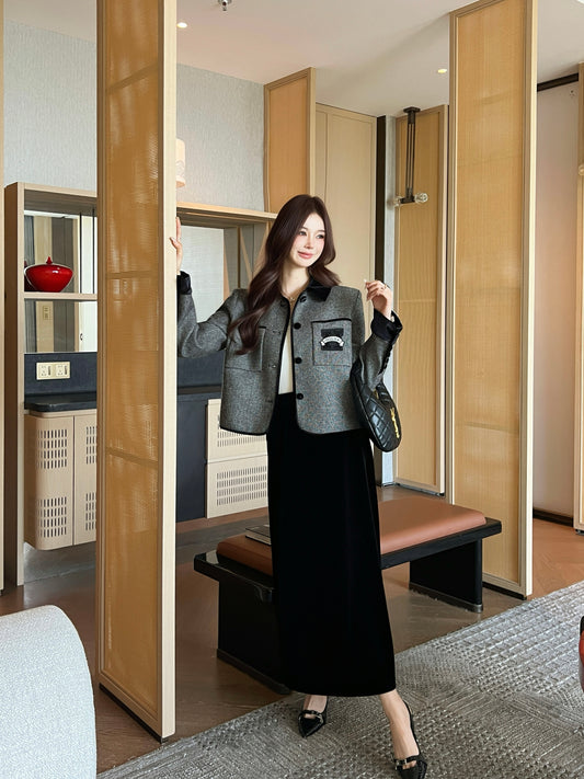 Herm NEW contract velvet jacket