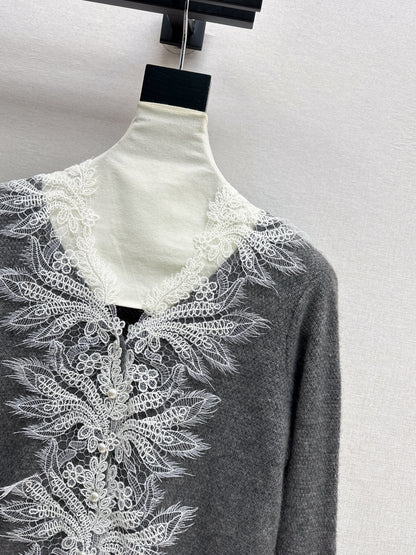 Es NEW Lace-paneled cardigan