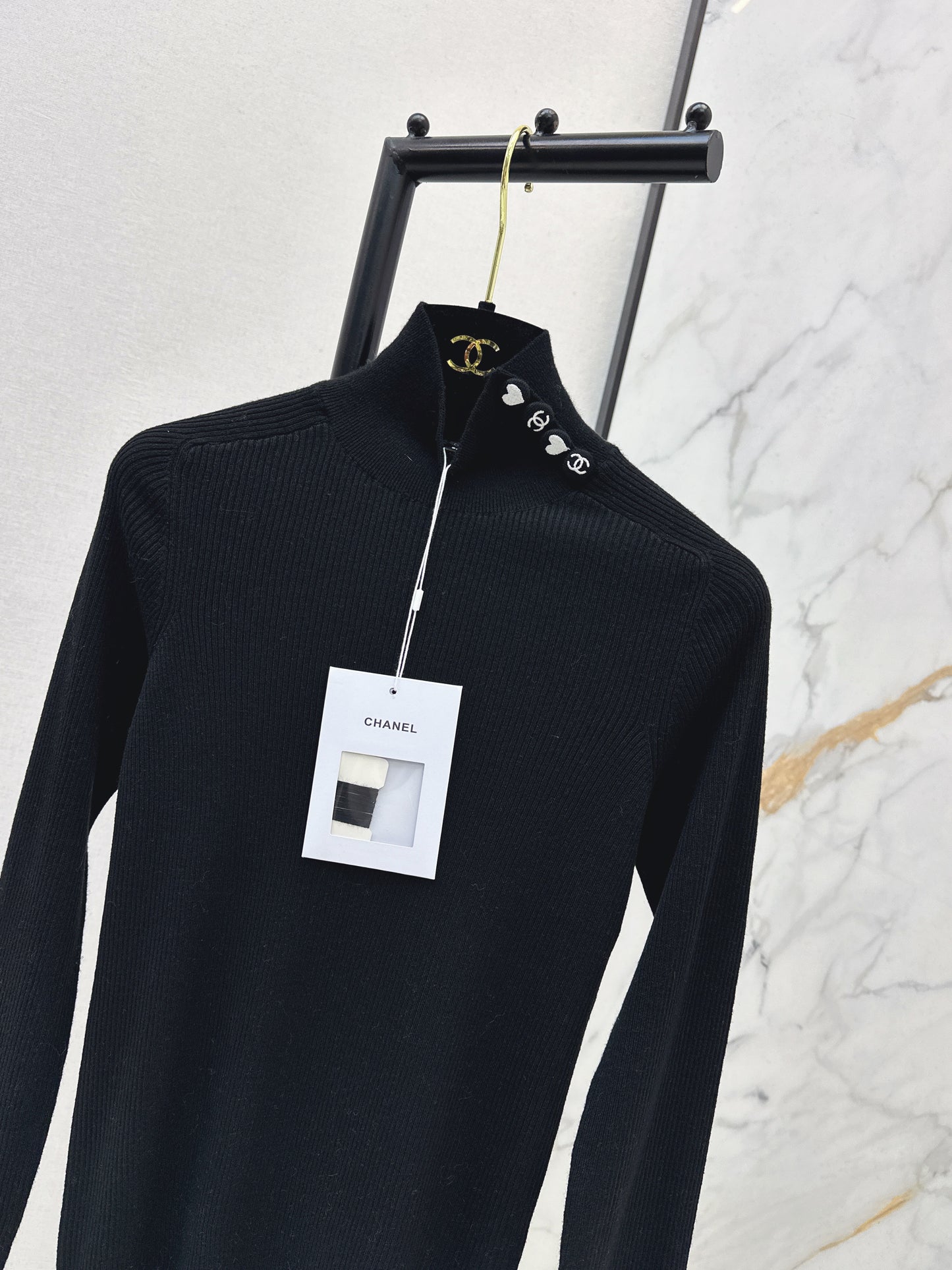 Chan NEW Embroidered base layer shirt