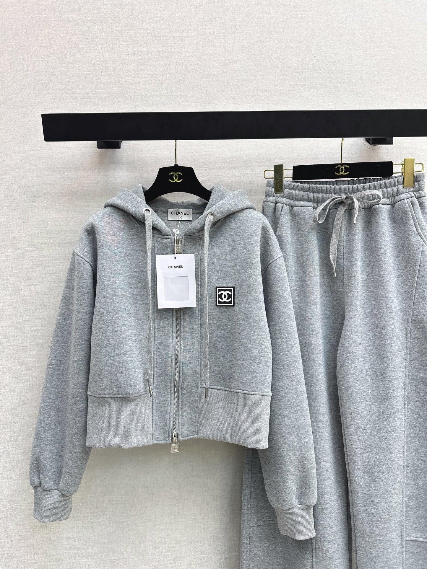 Chan NEW Casual suit