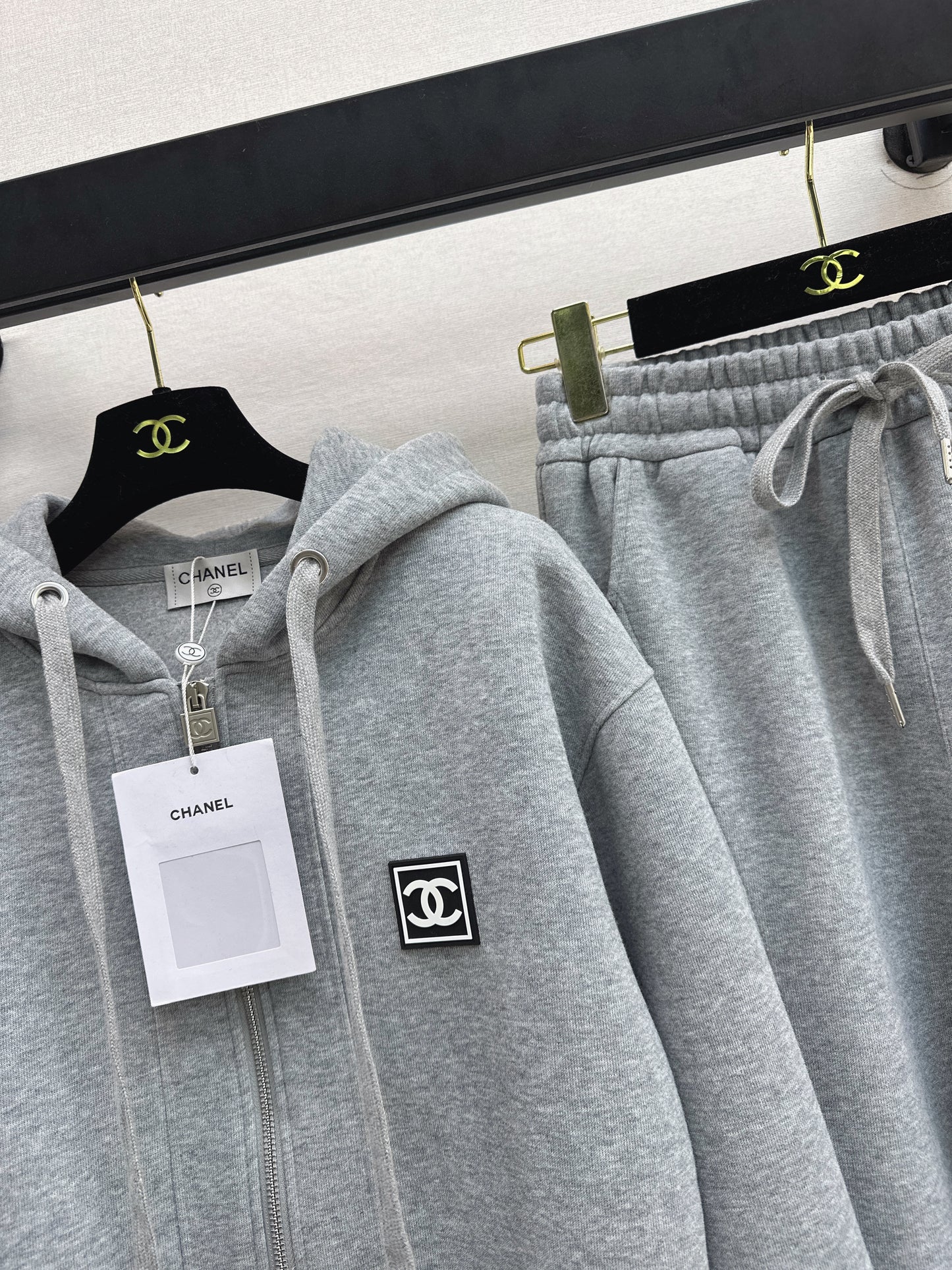 Chan NEW Casual suit