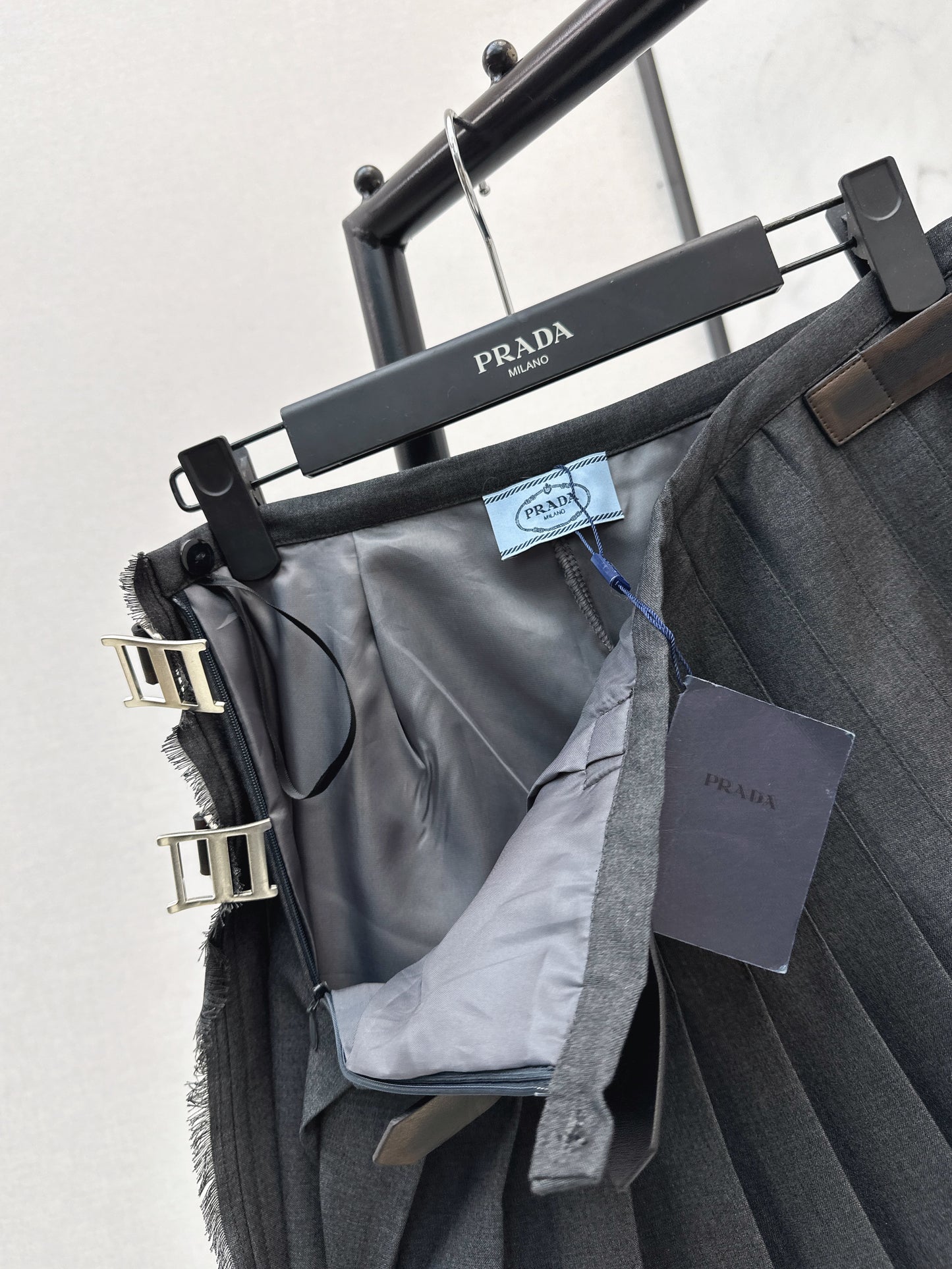 Pra NEW pleated skirts