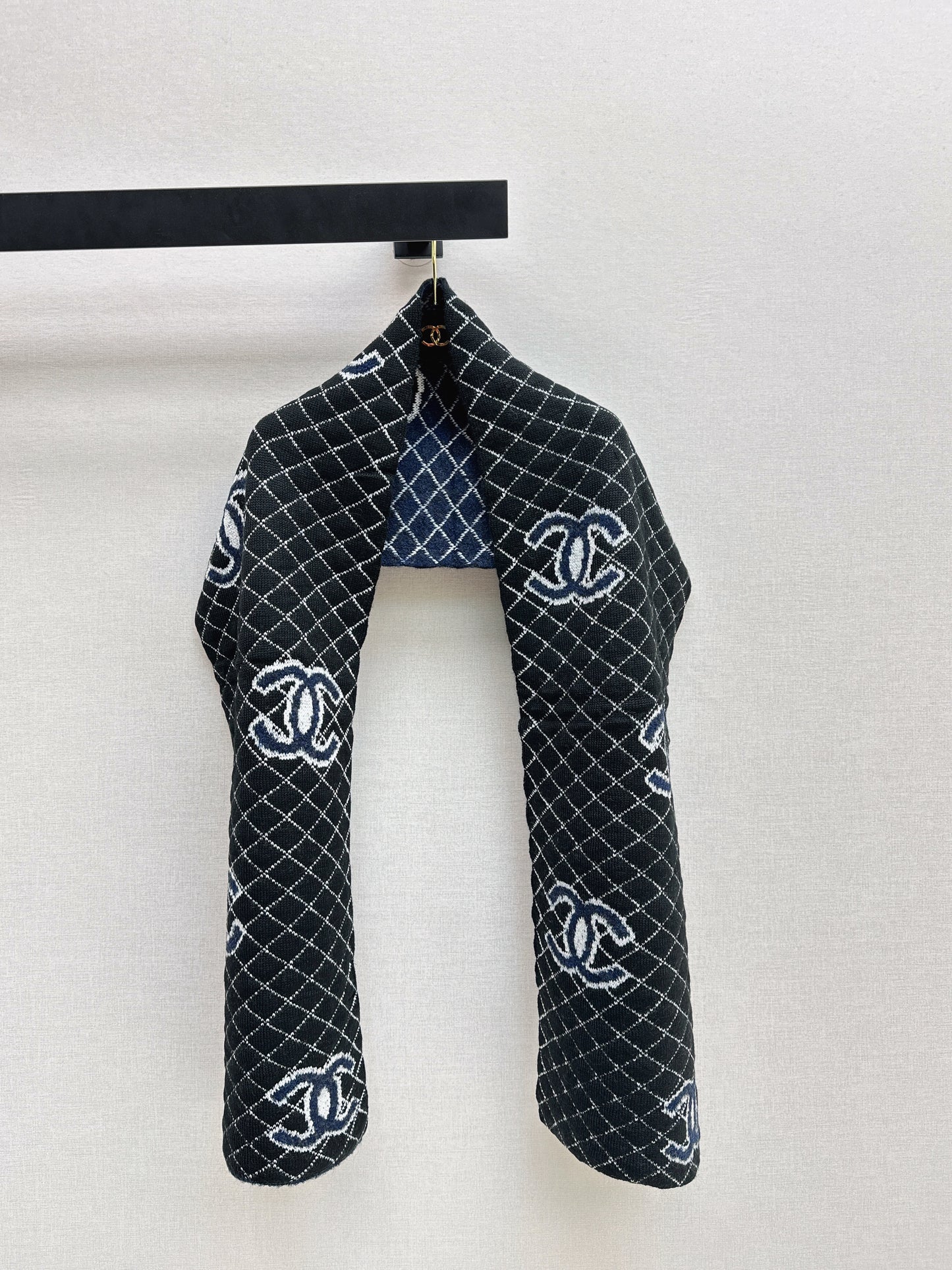 Chan NEW cashmere scarf