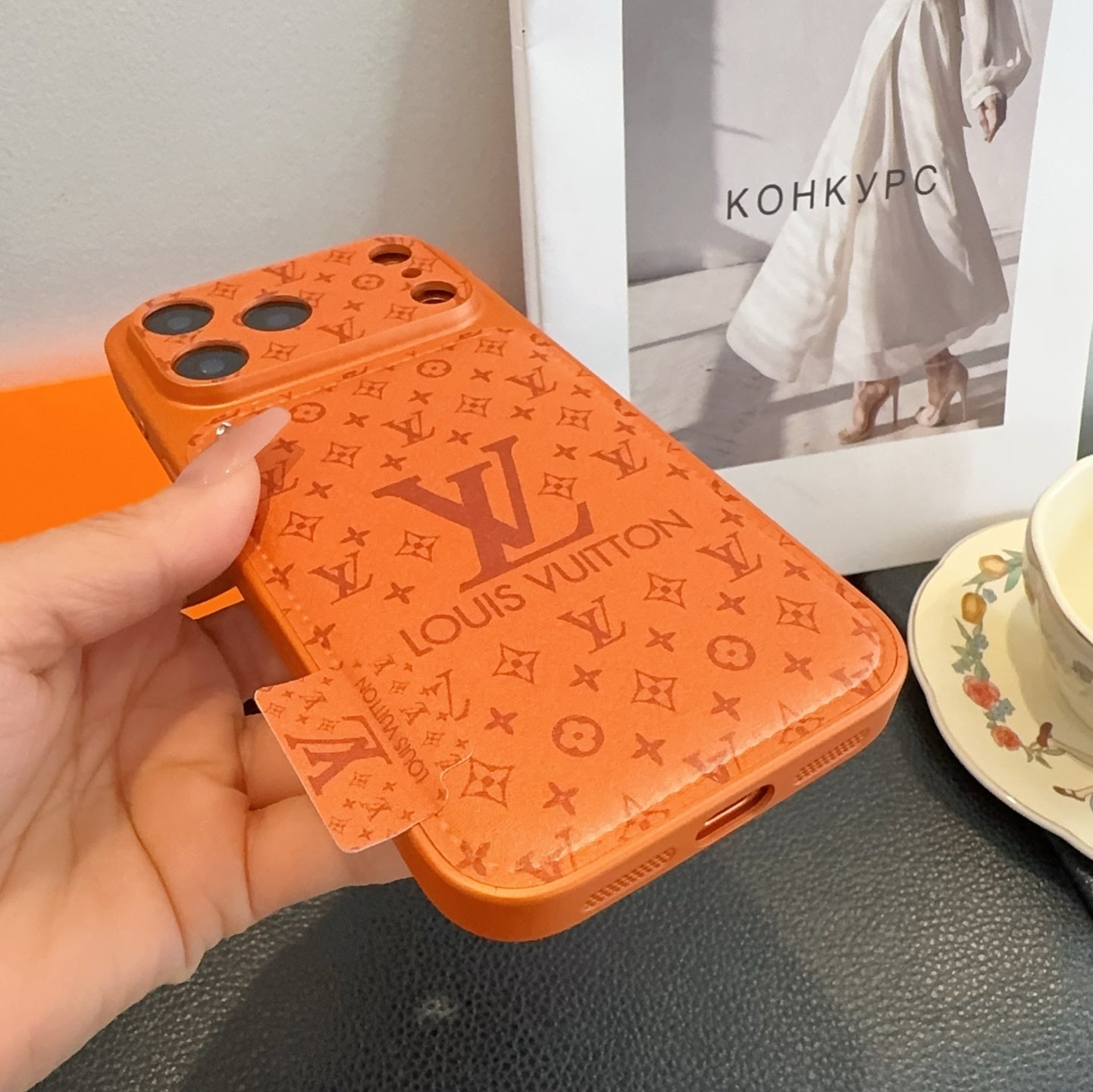 Louis New mobile phone