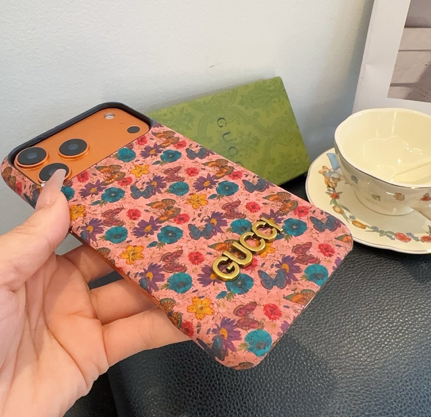 Guc New mobile phone