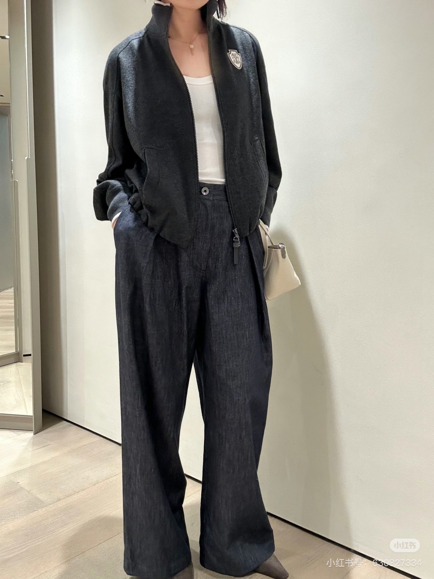 Brun NEW Casual pants