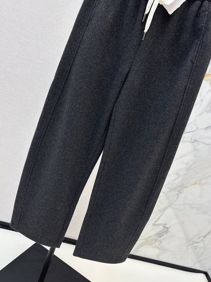 Brun NEW Casual pants