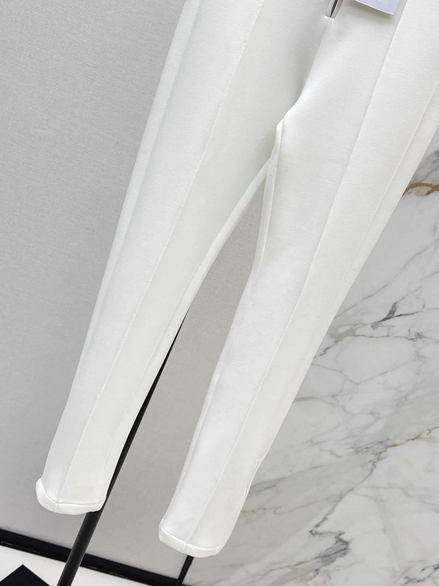 Chan NEW padded leggings