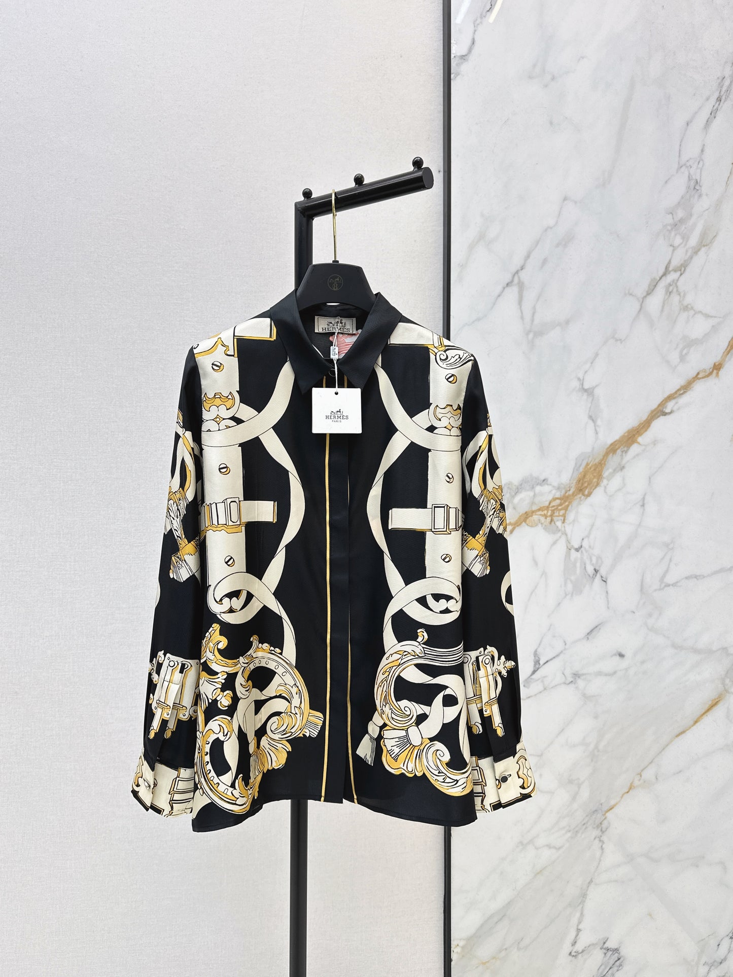 Herm NEW printed silk shirt