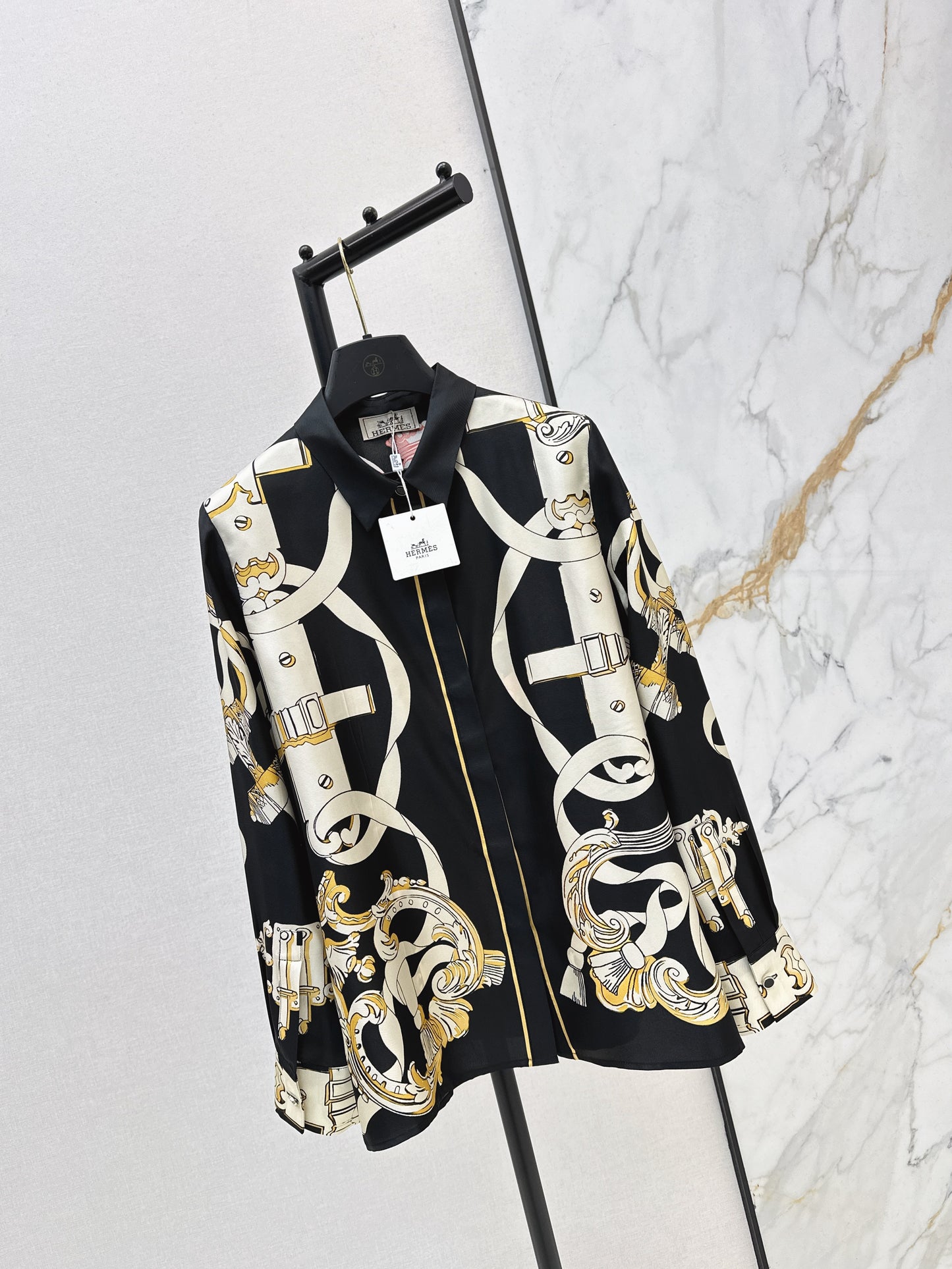 Herm NEW printed silk shirt