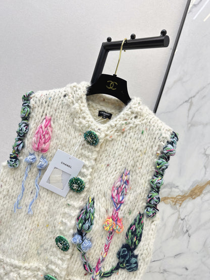 Chan NEW vintage knitted vest