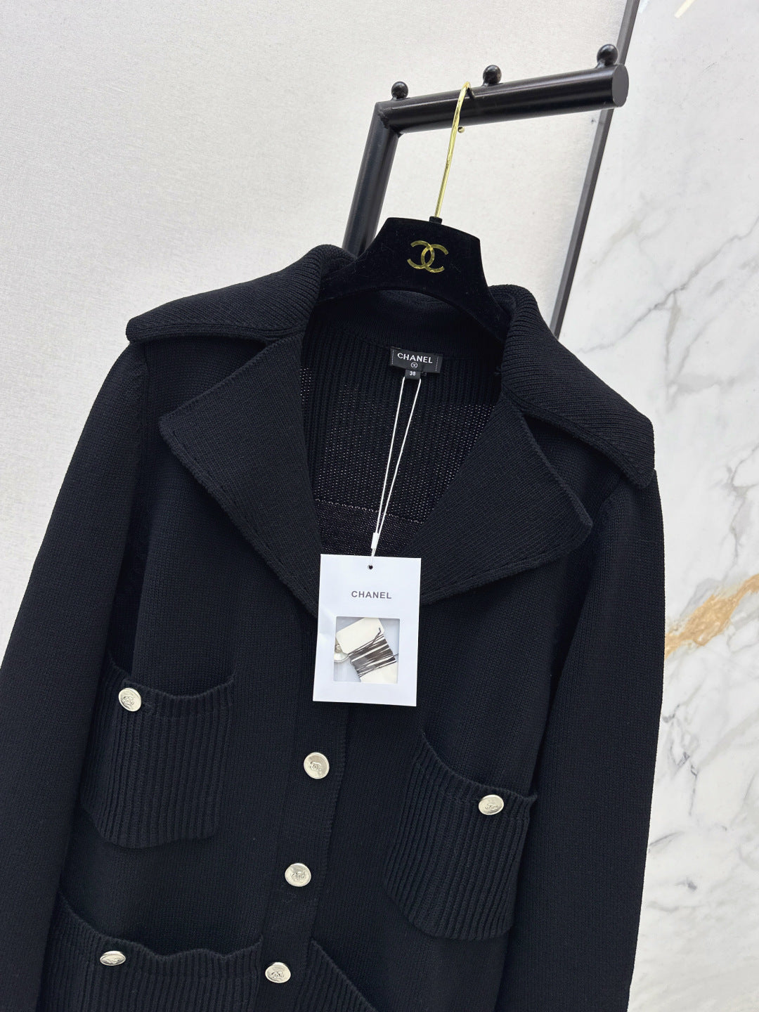 Chan NEW Knitted cardigan