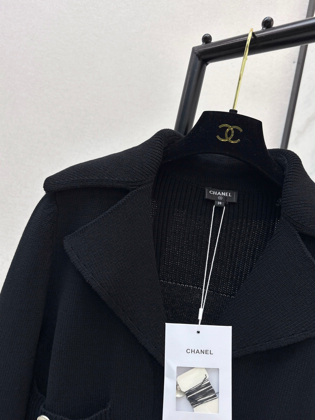 Chan NEW Knitted cardigan