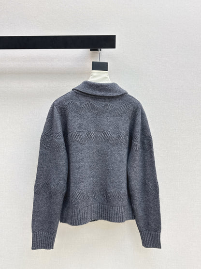 Loro NEW V-neck cardigan