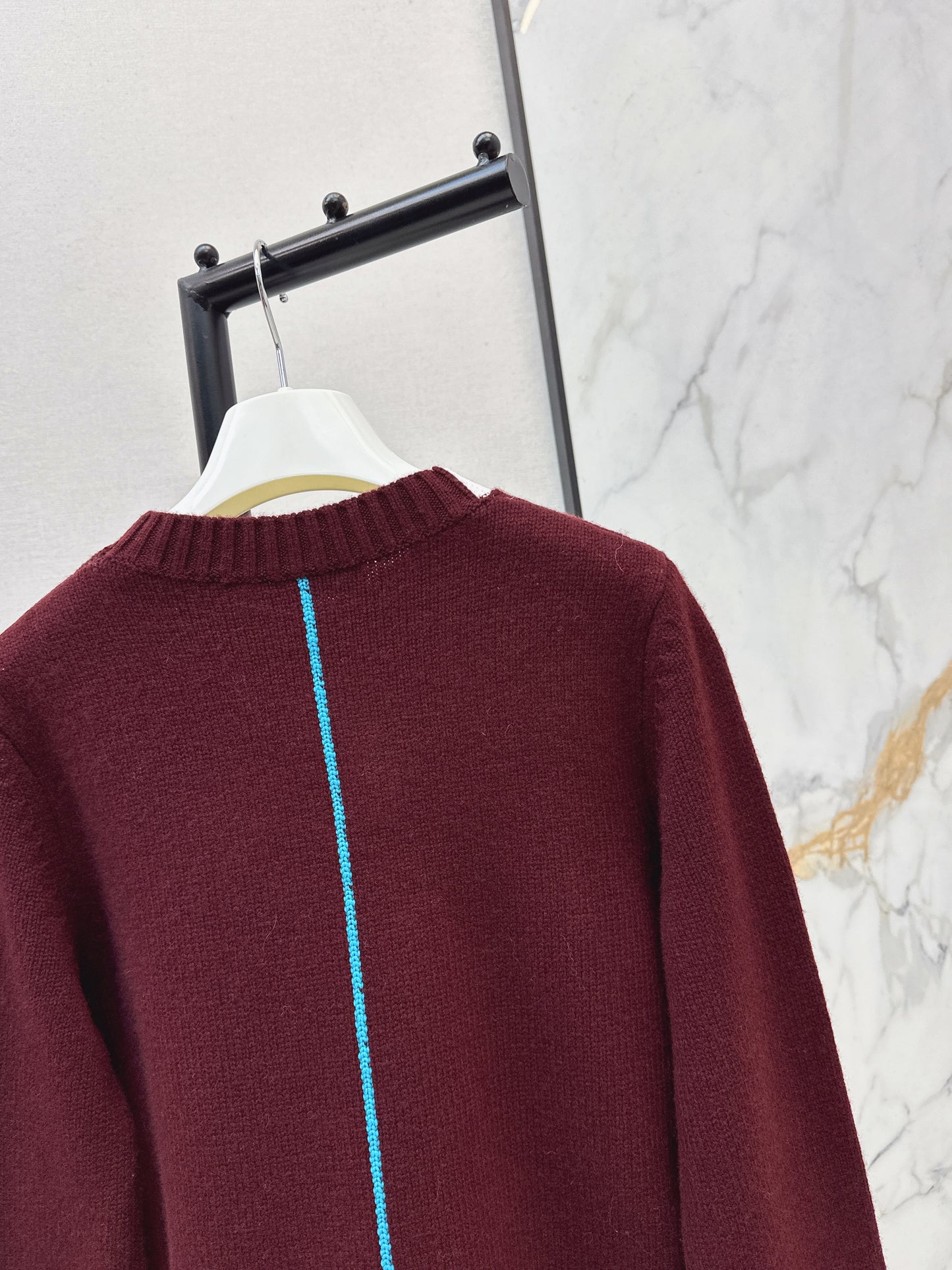 Loe NEW cashmere sweater