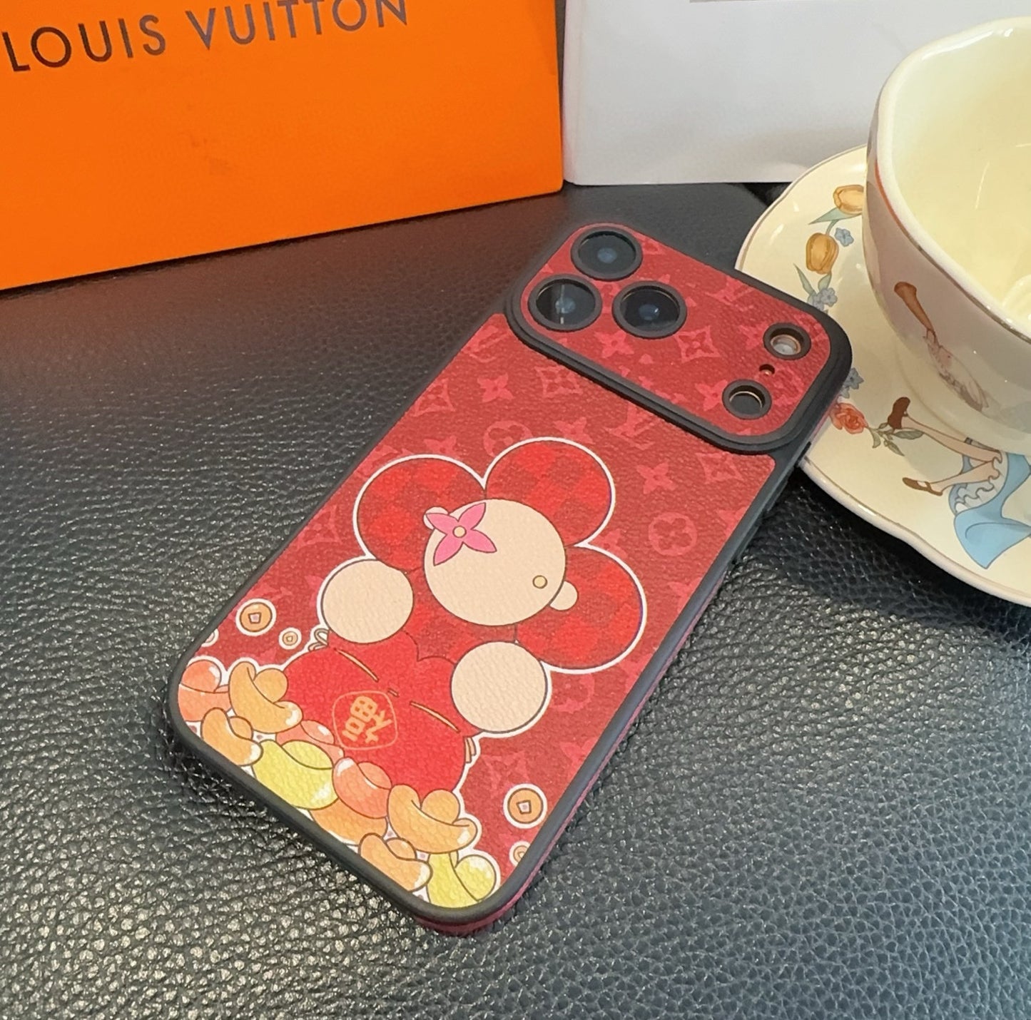 Louis New mobile phone