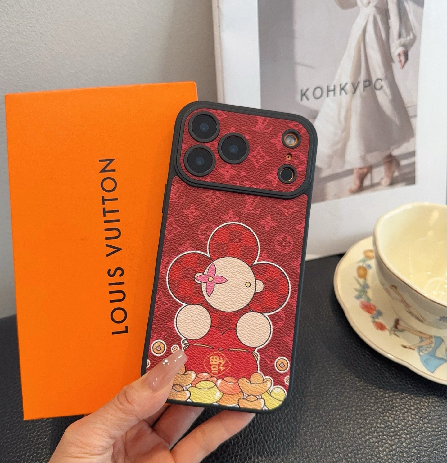 Louis New mobile phone