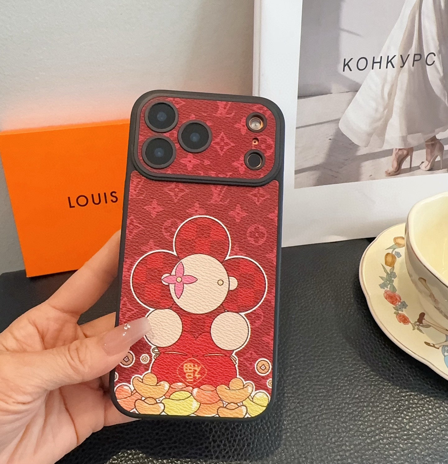 Louis New mobile phone