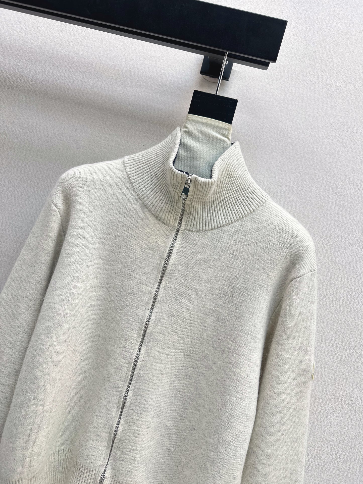 Monc NEW Zippered cardigan jacket