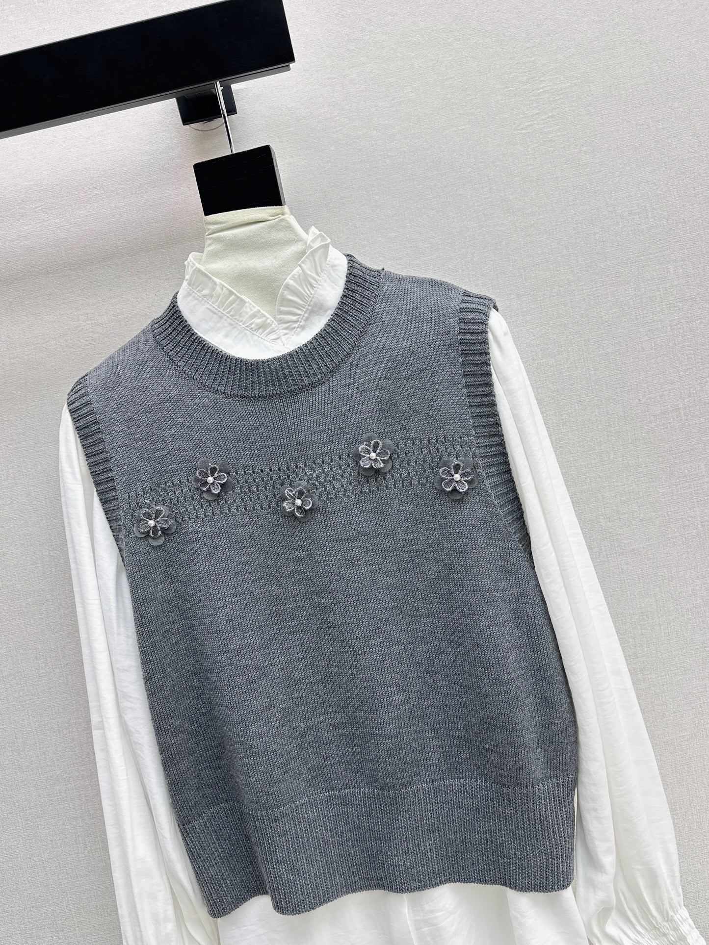 Chan NEW elegant shirts knit vest