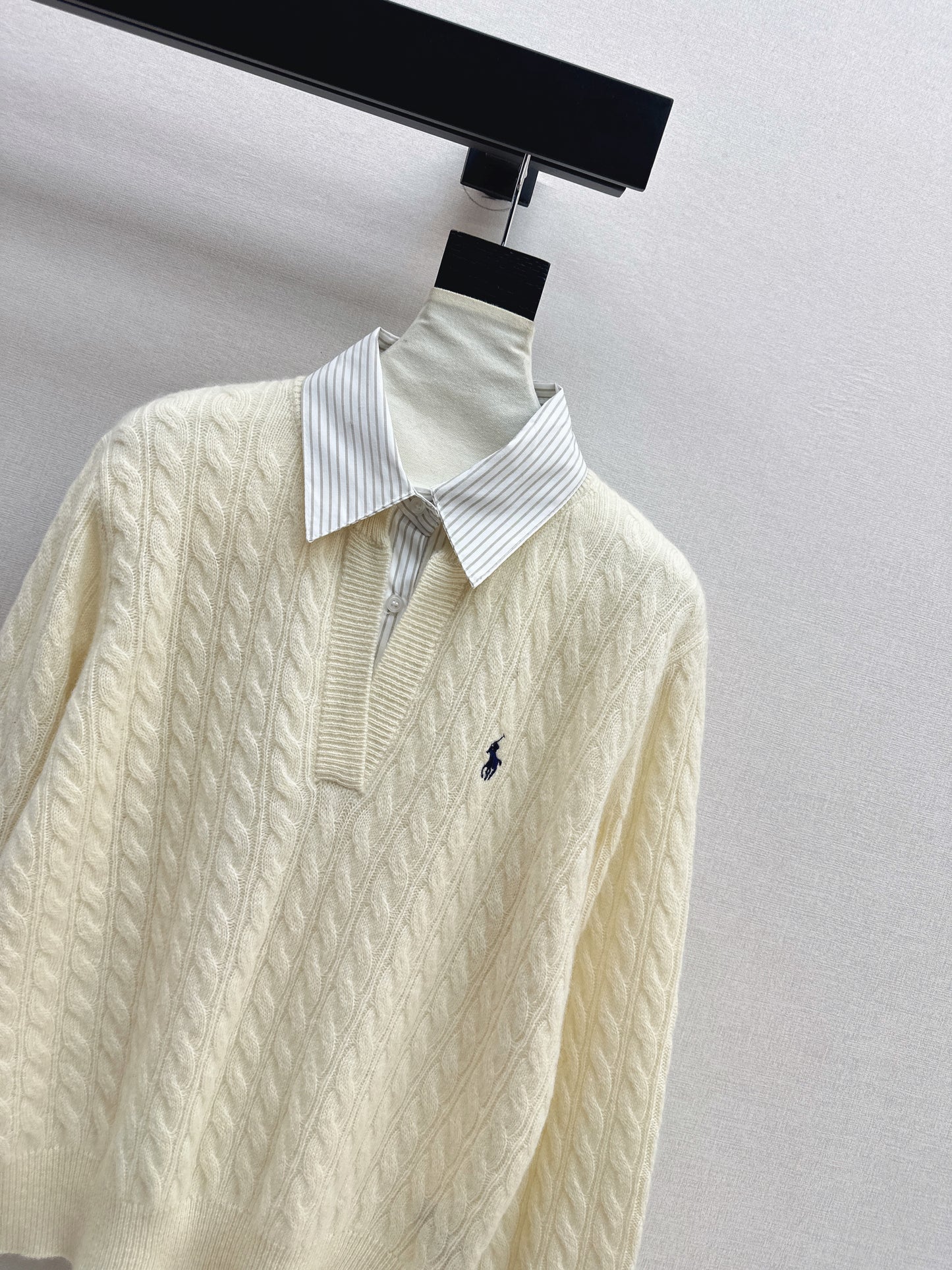 Ral NEW 2in1 contract knitwear