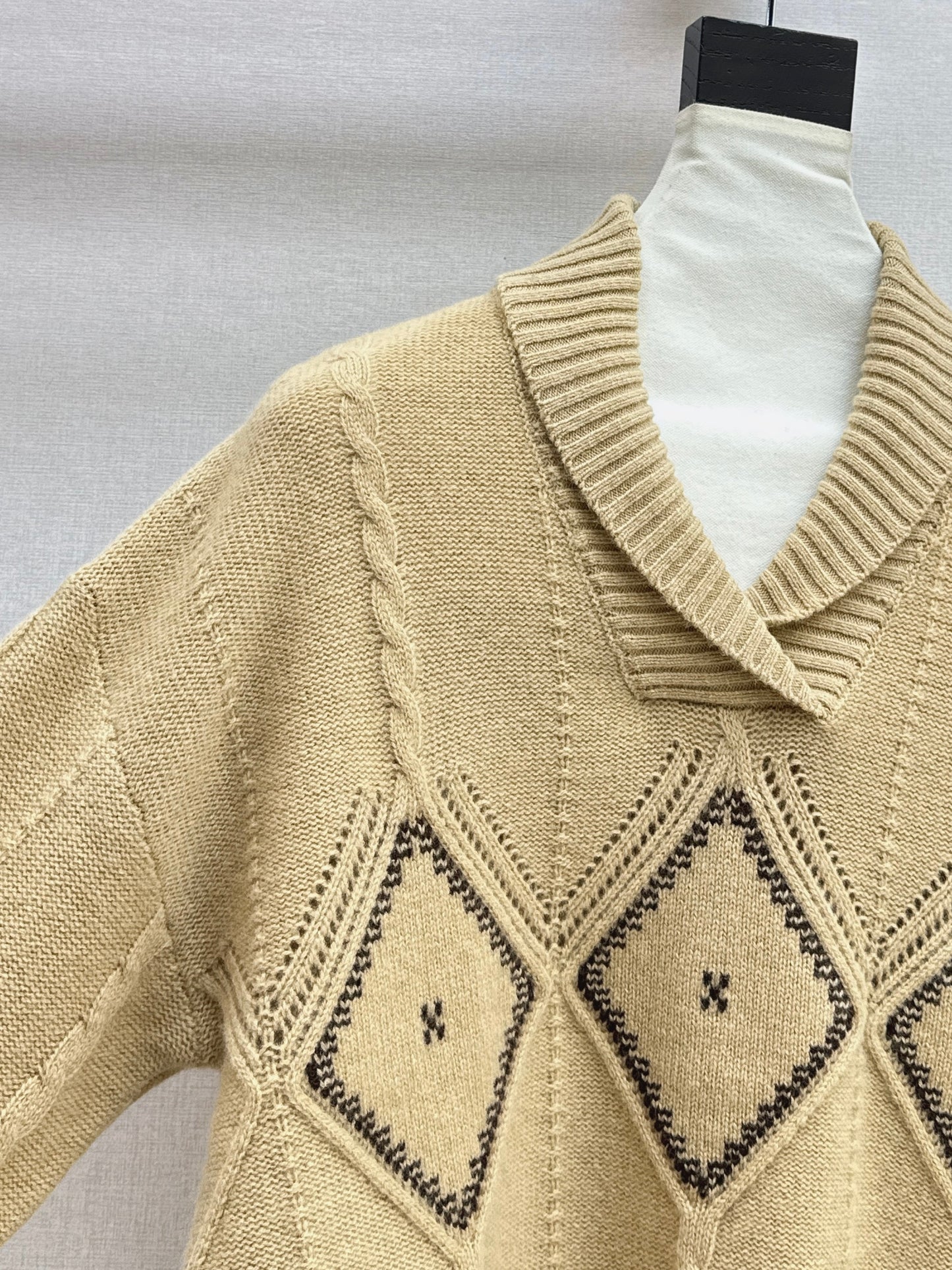 Ral NEW Knitted sweater