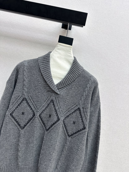 Ral NEW Knitted sweater