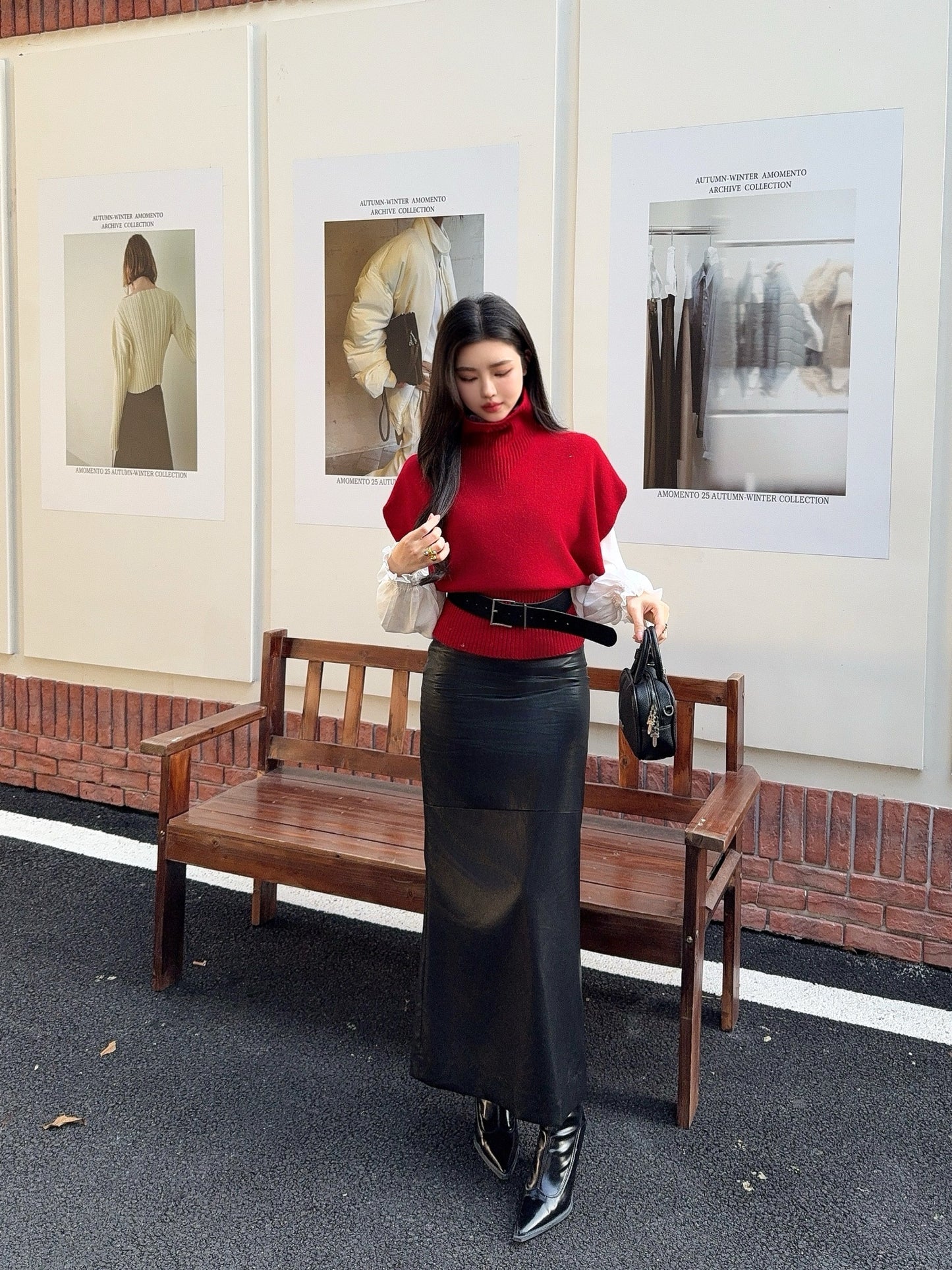 Brun NEW sleeveless sweater with belted