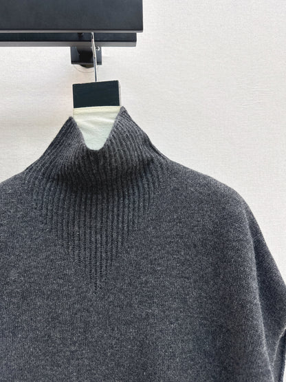 Brun NEW sleeveless sweater with belted