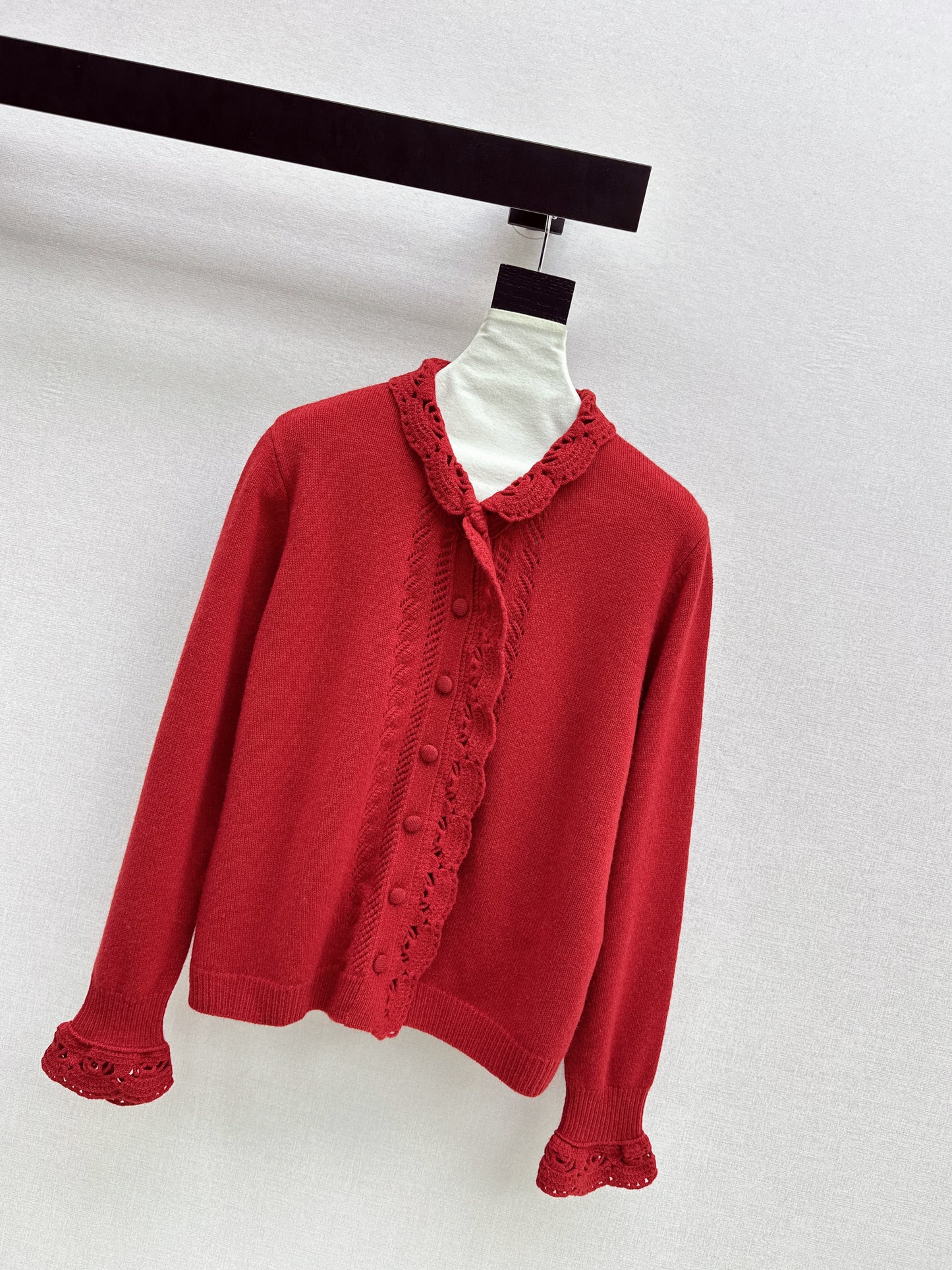 Es NEW Knitted cardigan