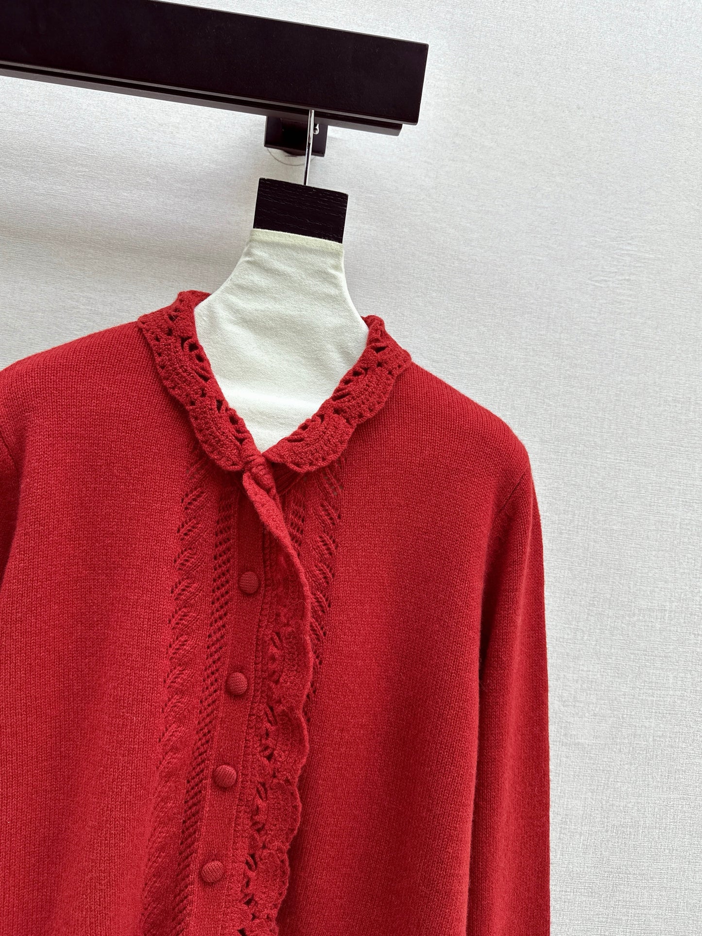 Es NEW Knitted cardigan