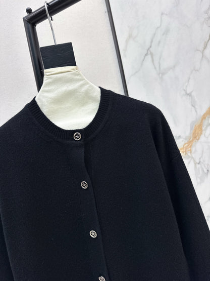 Herm NEW Knitted cardigan jacket
