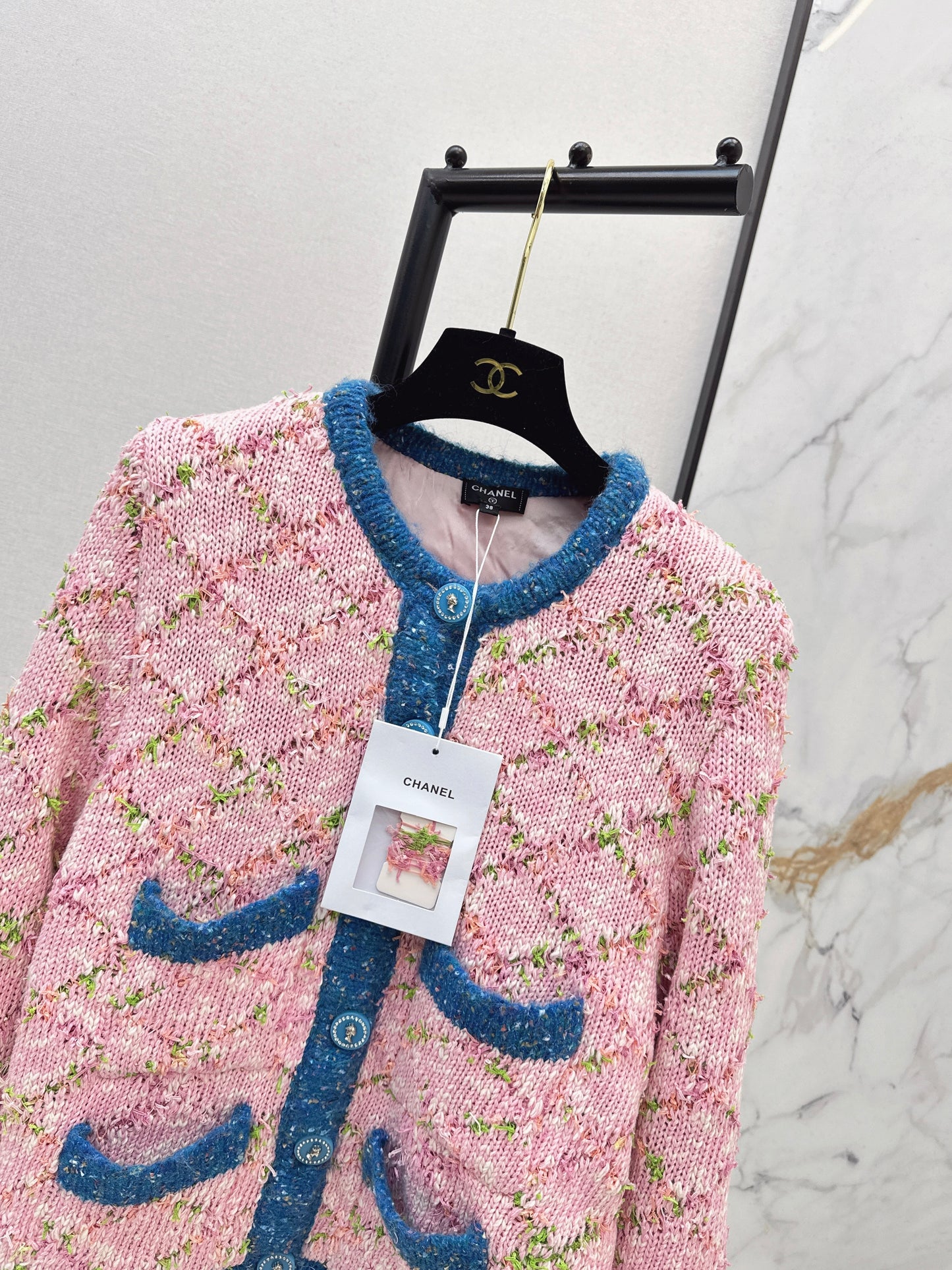 Chan NEW Knitted cardigan