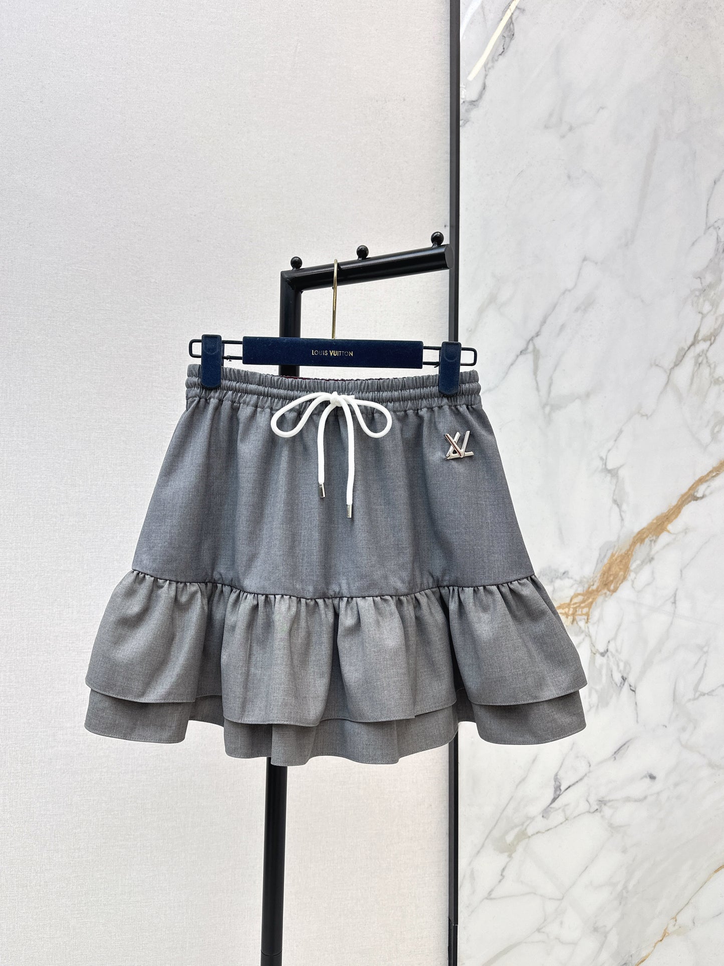 Louis NEW contract skirts