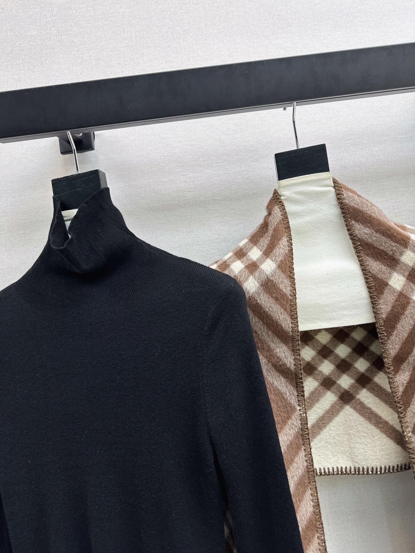 Brun NEW Knitted suit