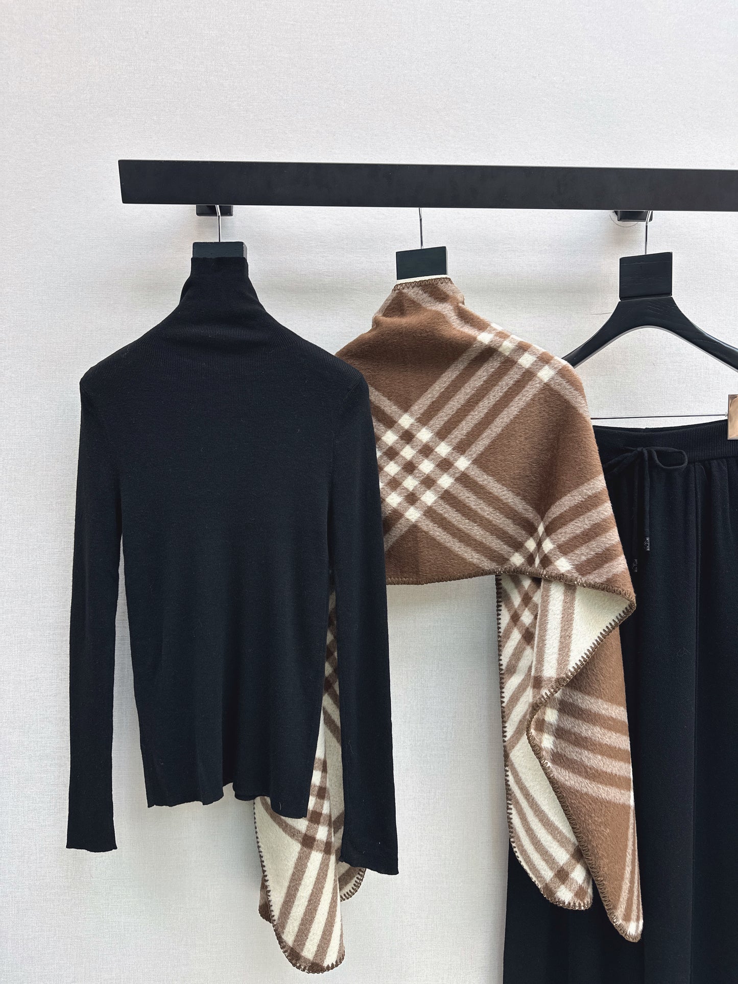 Brun NEW Knitted suit