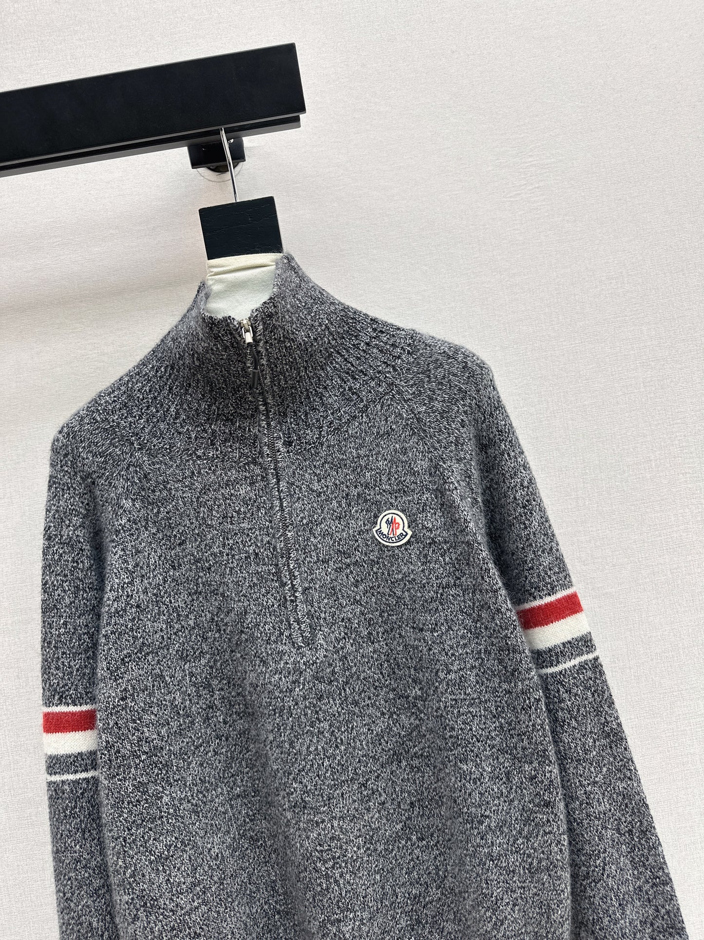 Monc NEW zip-up sweater