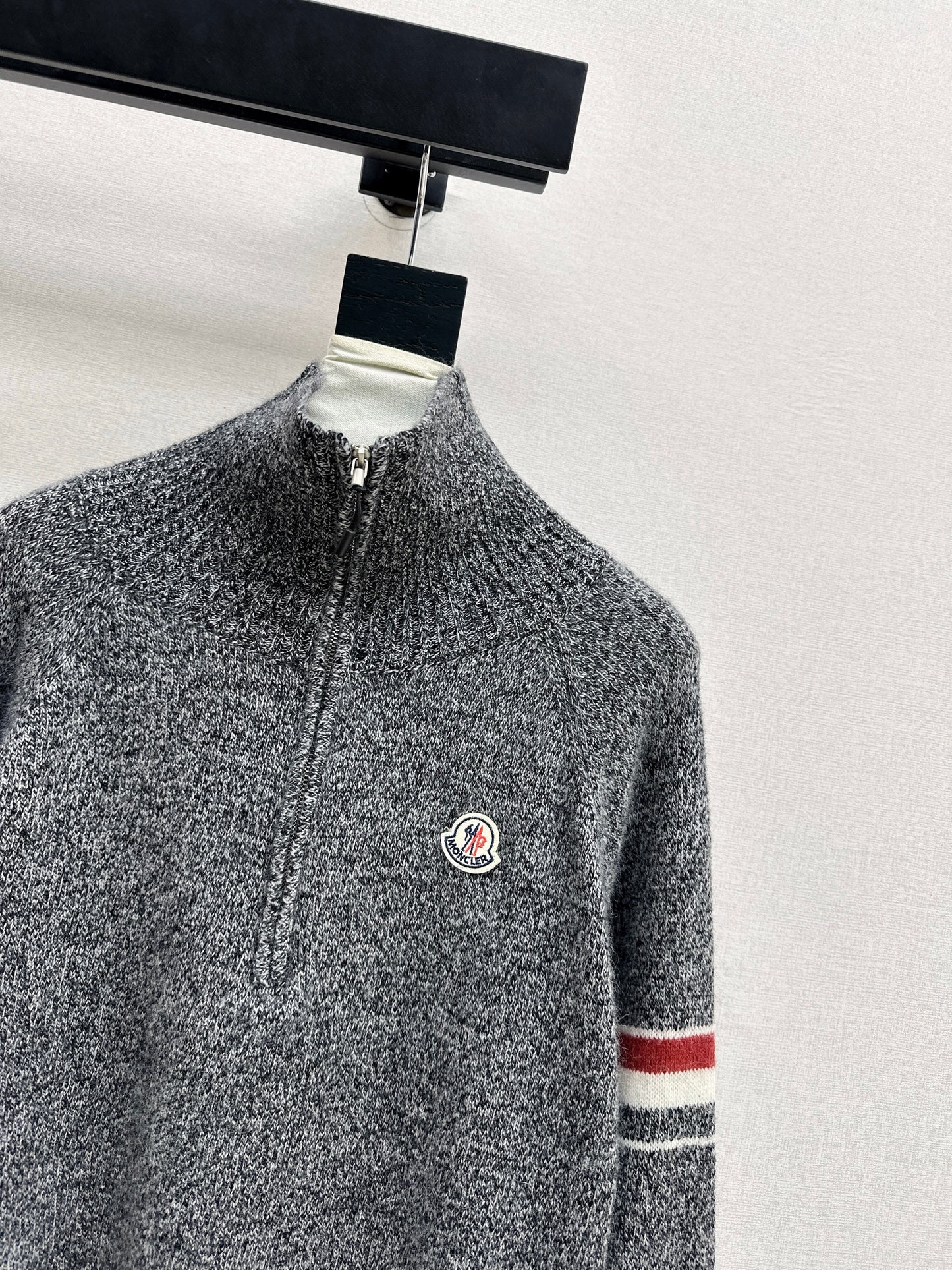 Monc NEW zip-up sweater