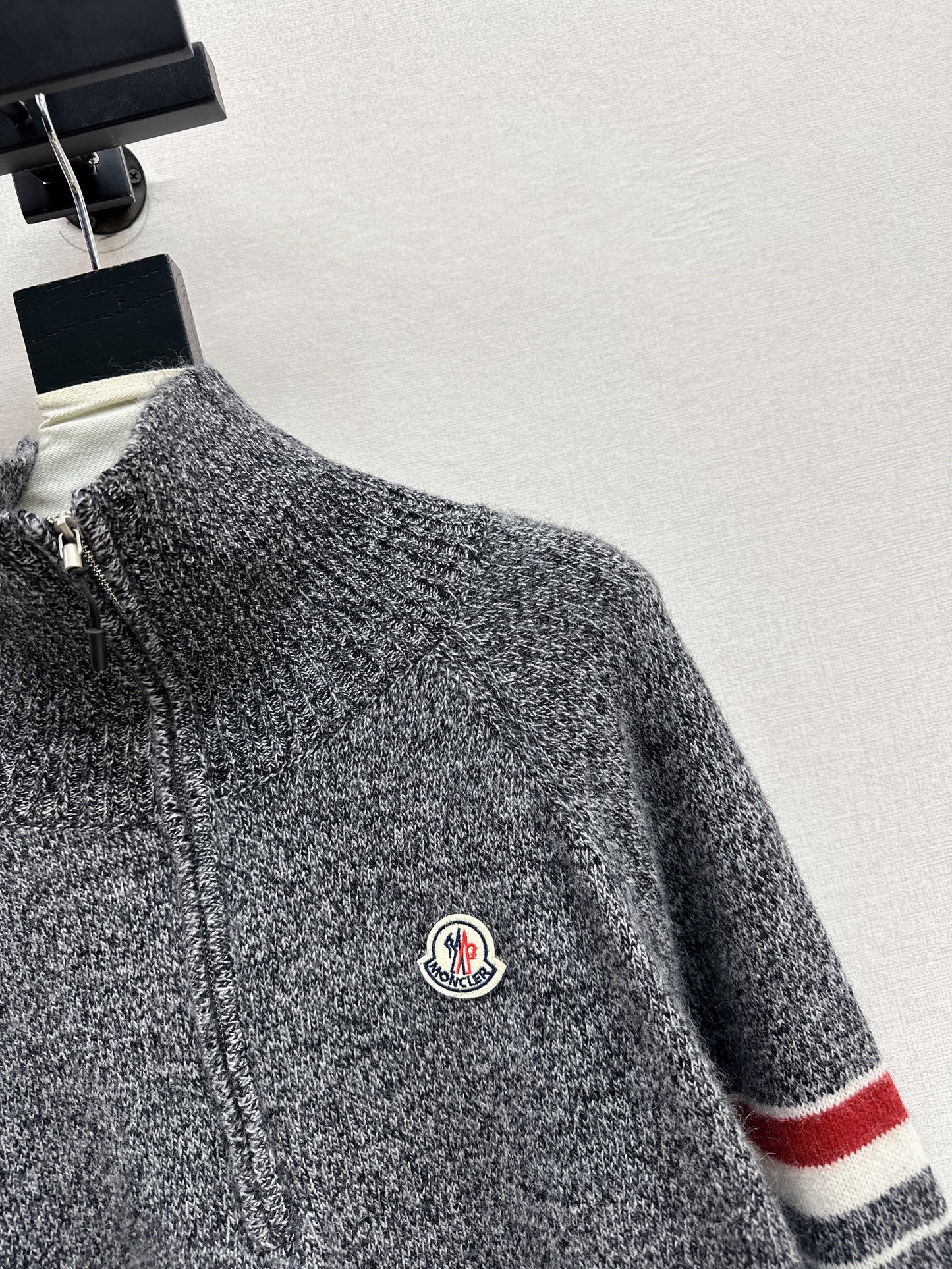 Monc NEW zip-up sweater